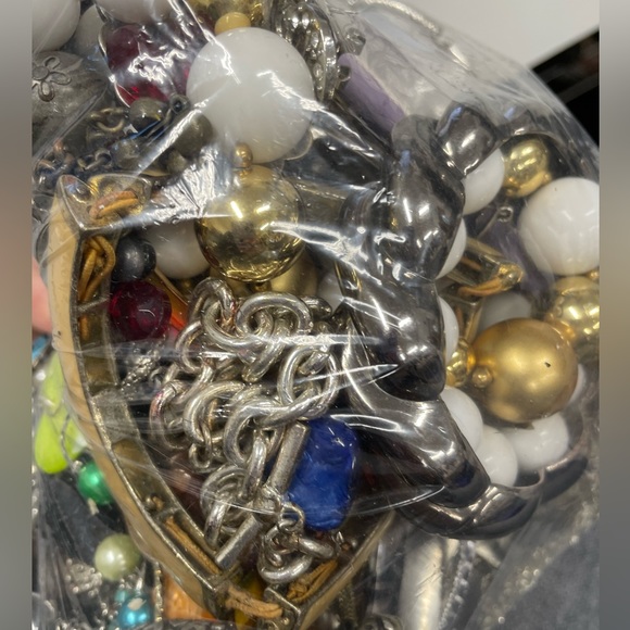 Jewelry Bulk Jewelry Lot Broken Missing Pieces Craft Lot 422 Lbs